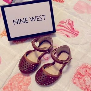 Size 6 toddler Nine West tan Vivien shoe.